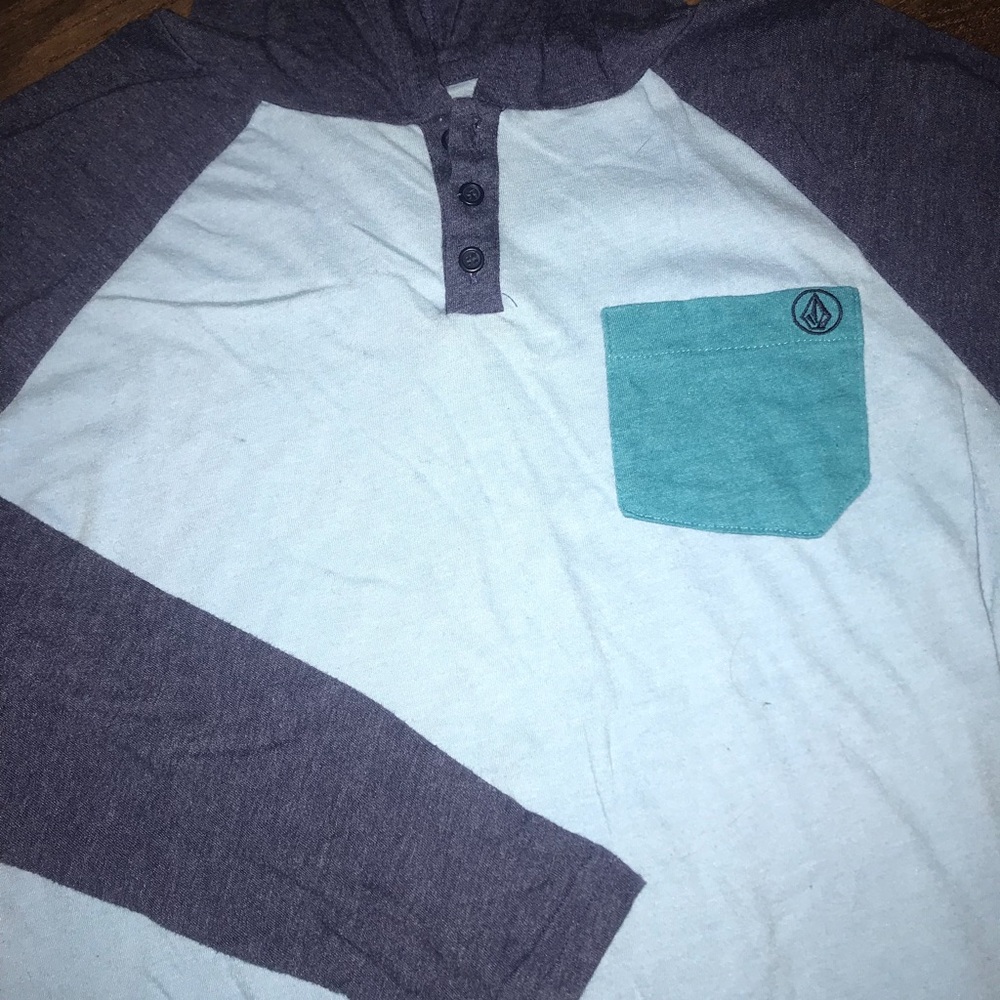 VOLCOM hooded shirt